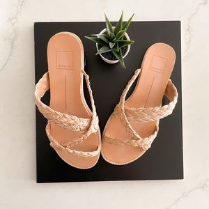 New in box Dolce Vita NEBI SANDAL size 8.5